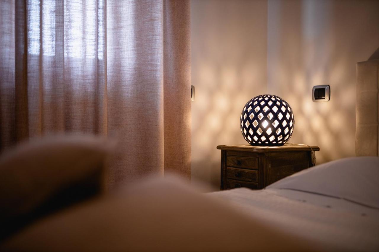Love & Fama Hotel Sabaudia Dış mekan fotoğraf