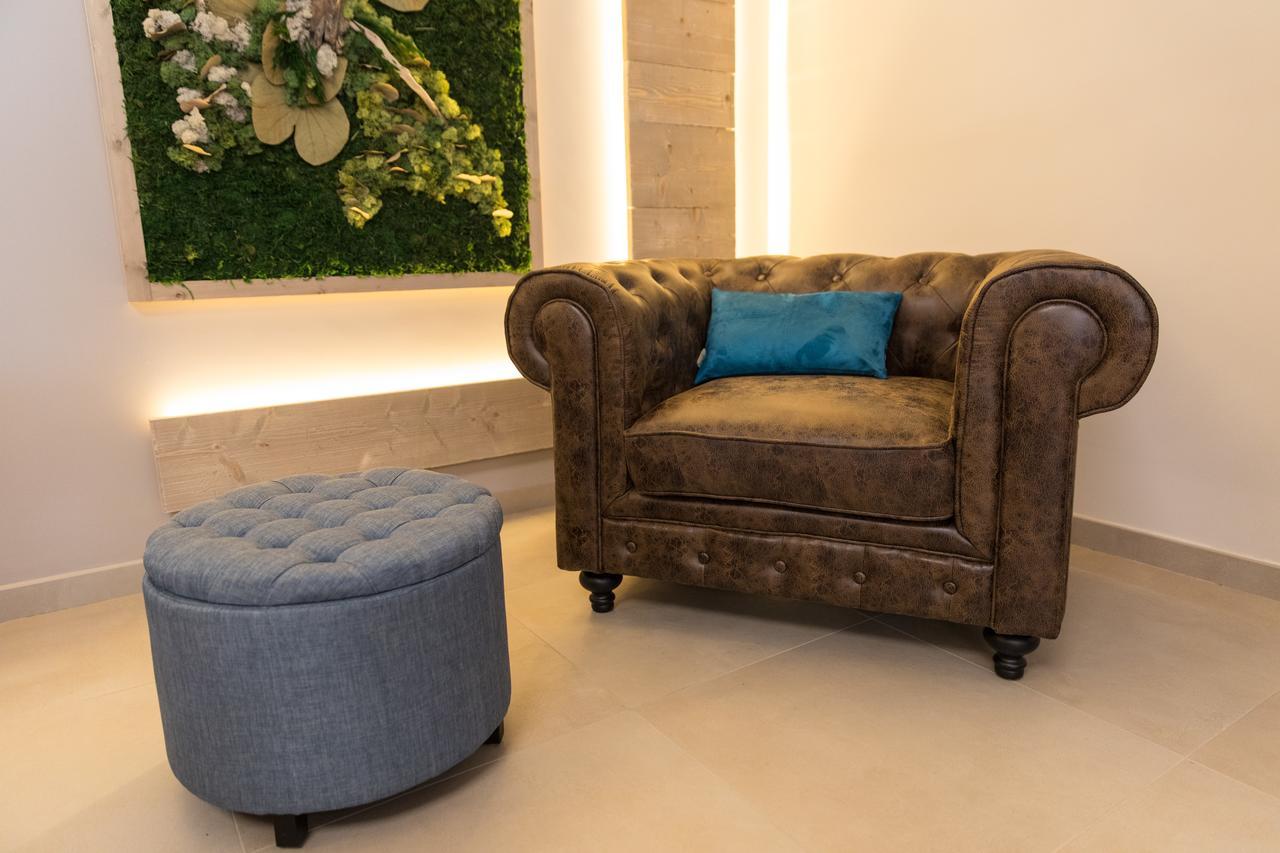 Love & Fama Hotel Sabaudia Dış mekan fotoğraf