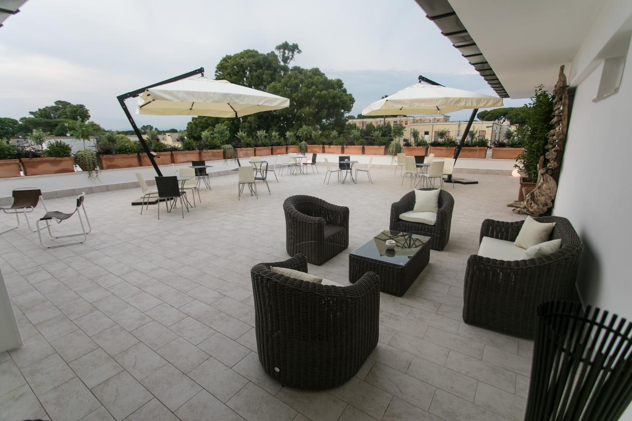 Love & Fama Hotel Sabaudia Dış mekan fotoğraf