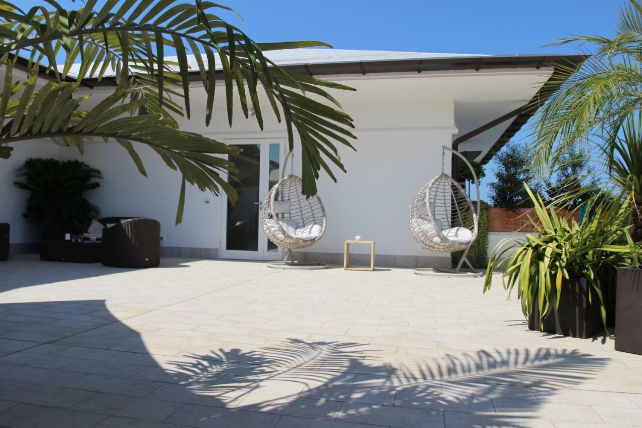 Love & Fama Hotel Sabaudia Dış mekan fotoğraf